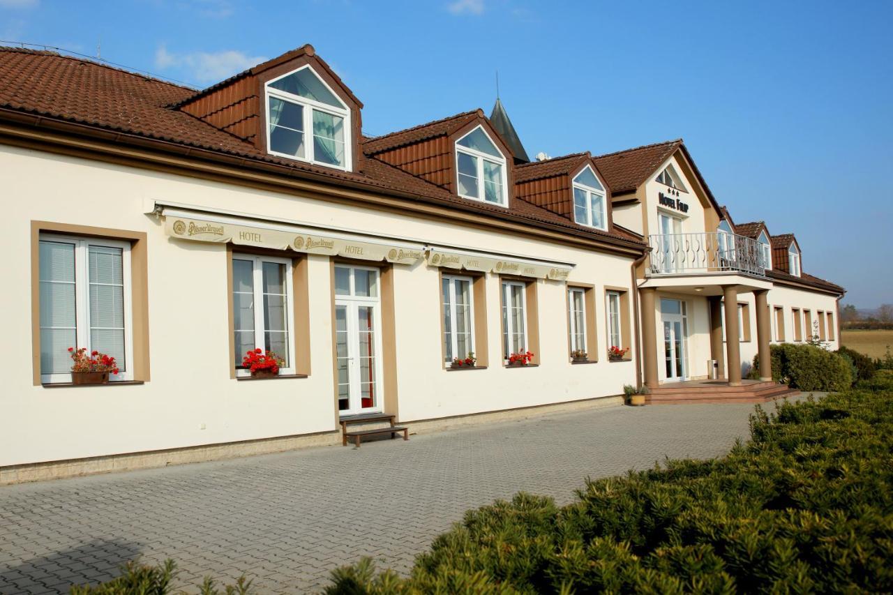 Hotel Brada Jičín Dış mekan fotoğraf